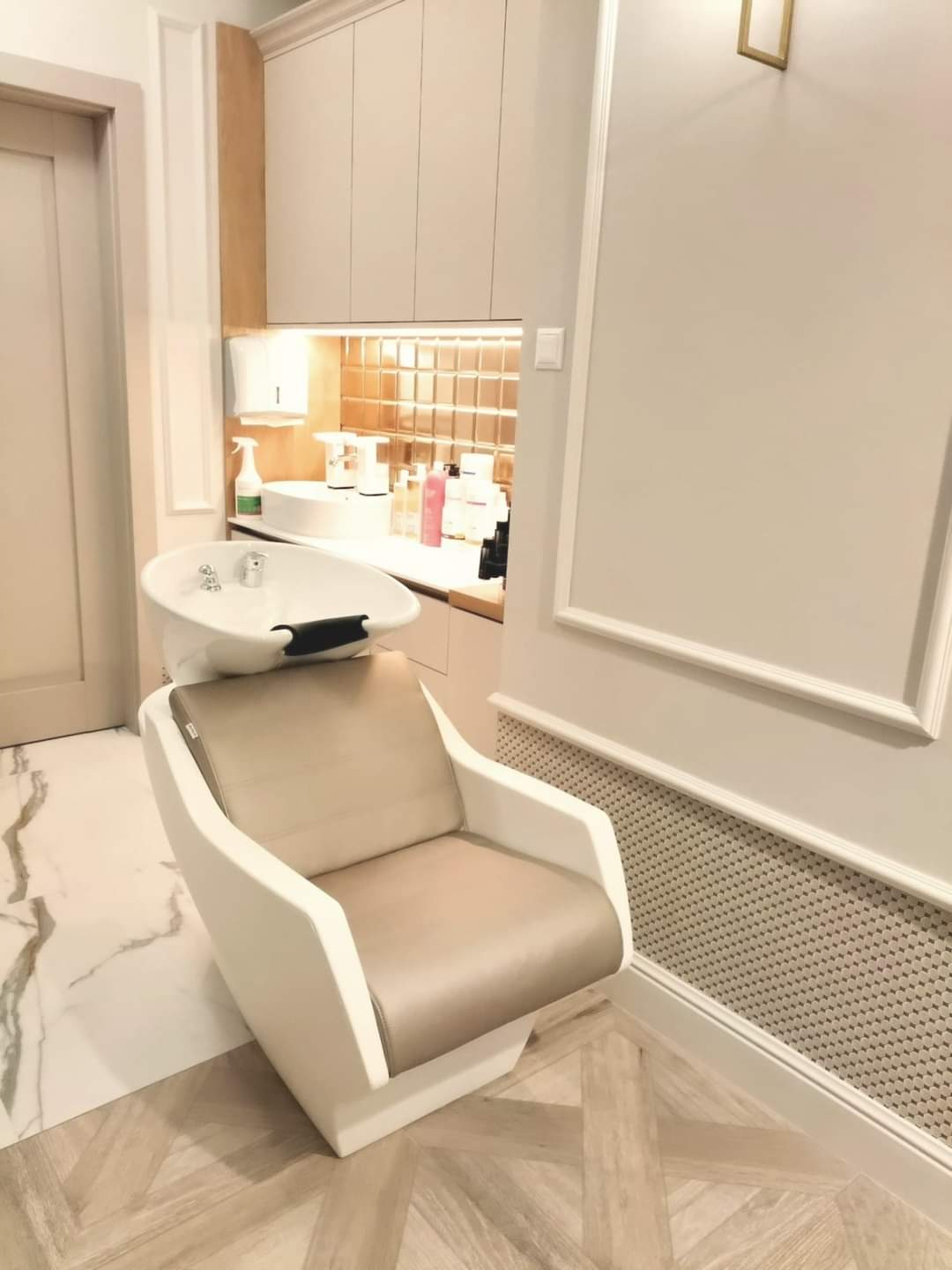 Koloryzacja włosów - BellaMe Studio